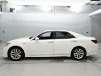 Toyota CROWN лот № 36226 оценка 4.5  с аукциона в Японии 3