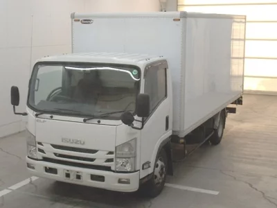 Isuzu ELF  с аукциона в Японии