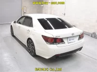 Toyota CROWN лот № 60184 оценка 4  с аукциона в Японии 1