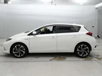 Toyota AURIS лот № 30059 оценка 4.5  с аукциона в Японии 3
