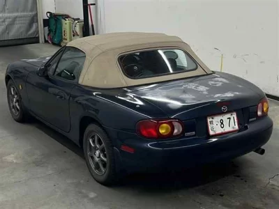 Mazda ROADSTER  с аукциона в Японии