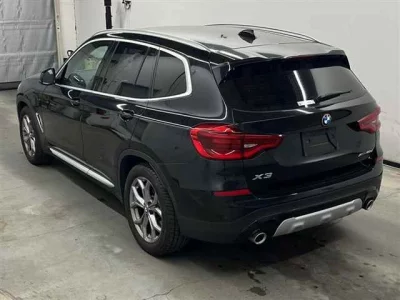 BMW X3  с аукциона в Японии