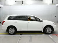 Toyota COROLLA FIELDER лот № 30067 оценка 4  с аукциона в Японии 2