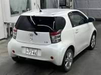 Toyota IQ лот № 70003 оценка 4  с аукциона в Японии 4