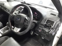 Subaru WRX лот № 33210 оценка 4  с аукциона в Японии 8