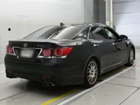 Toyota CROWN лот № 30078 оценка 4.5  с аукциона в Японии 1