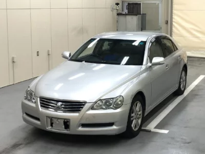 Toyota MARK X  с аукциона в Японии