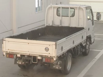 Isuzu ELF  с аукциона в Японии