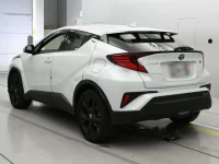 Toyota C-HR лот № 30086 оценка R  с аукциона в Японии 5