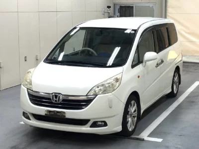 Honda STEP WAGON  с аукциона в Японии