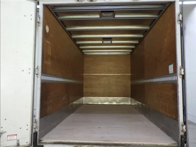 Isuzu ELF  с аукциона в Японии