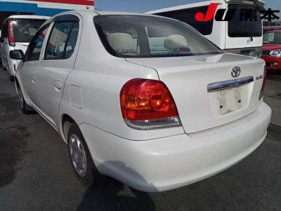 Toyota PLATZ
