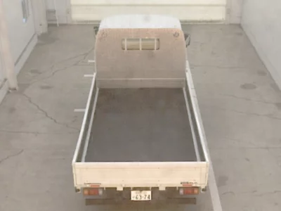 Isuzu ELF  с аукциона в Японии