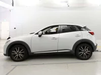Mazda CX-3 лот № 90208 оценка 3  с аукциона в Японии 3