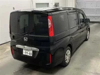 Honda STEP WAGON лот № 70026 оценка 4  с аукциона в Японии 4