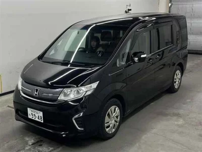 Honda STEP WAGON  с аукциона в Японии