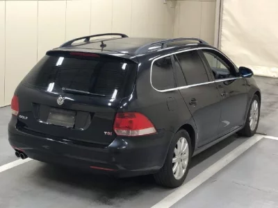 Volkswagen GOLF VARIANT  с аукциона в Японии