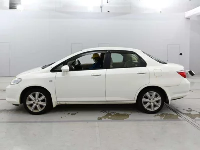 Honda FIT  с аукциона в Японии