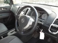 Nissan WINGROAD лот № 90217 оценка 3  с аукциона в Японии 8