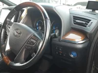 Toyota VELLFIRE лот № 30111 оценка 4  с аукциона в Японии 8