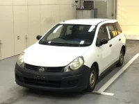 Nissan AD лот № 1041 оценка 3.5  с аукциона в Японии 2