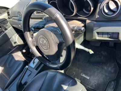 Mazda AXELA  с аукциона в Японии