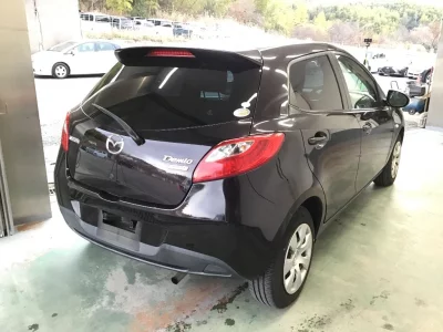 Mazda DEMIO