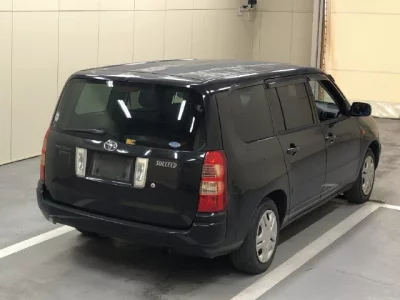 Toyota SUCCEED