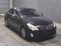 Toyota CROWN лот № 2016 оценка R  с аукциона в Японии 6