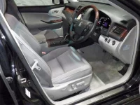 Toyota CROWN лот № 2016 оценка R  с аукциона в Японии 2