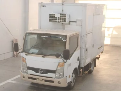 Nissan ATLAS  с аукциона в Японии