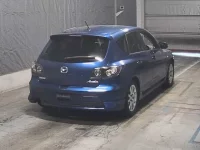 Mazda AXELA лот № 2018 оценка 3.5  с аукциона в Японии 1