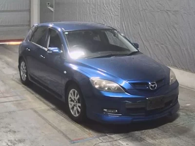 Mazda AXELA  с аукциона в Японии