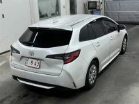 Toyota COROLLA TOURING лот № 30199 оценка 4.5  с аукциона в Японии 4