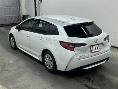 Toyota COROLLA TOURING  с аукциона в Японии