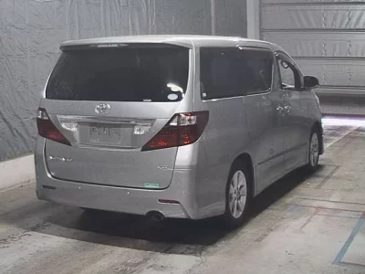 Toyota ALPHARD  с аукциона в Японии