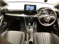 Toyota YARIS лот № 2311 оценка R  с аукциона в Японии 4