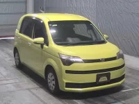 Toyota SPADE лот № 2026 оценка 3.5  с аукциона в Японии 2