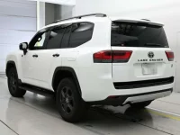 Toyota LAND CRUISER лот № 36303 оценка 5  с аукциона в Японии 5