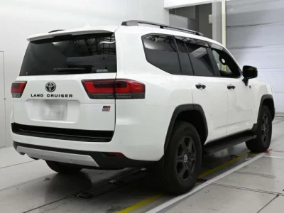 Toyota LAND CRUISER  с аукциона в Японии