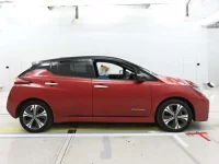 Nissan LEAF лот № 30149 оценка 3.5  с аукциона в Японии 2
