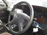 Toyota HIACE лот № 90292 оценка 3.5  с аукциона в Японии 8