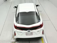 Toyota PRIUS PHV лот № 30155 оценка 4  с аукциона в Японии 7