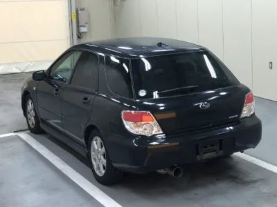 Subaru IMPREZA  с аукциона в Японии