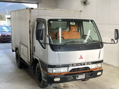 Mitsubishi CANTER  с аукциона в Японии