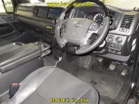 Toyota HIACE VAN лот № 30008 оценка 4  с аукциона в Японии 2