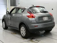 Nissan JUKE лот № 30162 оценка 3.5  с аукциона в Японии 5