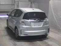 Honda FIT лот № 2049 оценка R  с аукциона в Японии 7