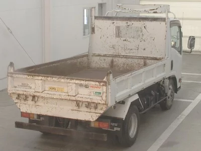 Isuzu ELF  с аукциона в Японии
