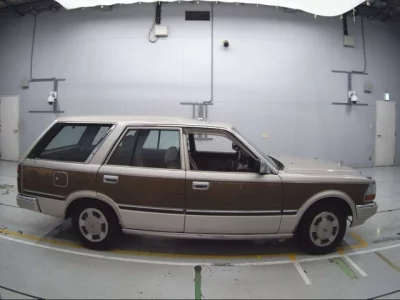 Nissan GLORIA WAGON